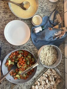 Creamy, Homemade Alfredo Sauce Recipe (Quick & Easy)
