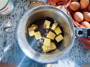 Easy and Delicious Flourless Chocolate Cake Recipe